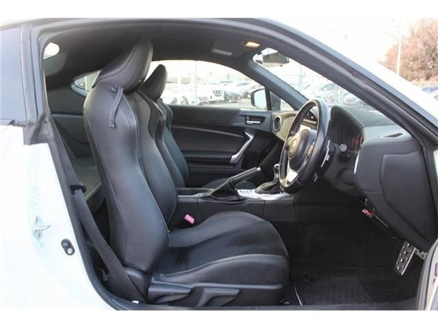 TOYOTA 86 2016 Image 31