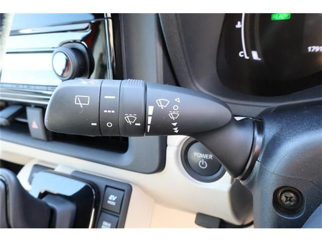 TOYOTA SIENTA HYBRID 2024 Image 31