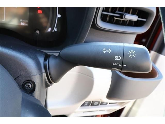 TOYOTA SIENTA HYBRID 2024 Image 31