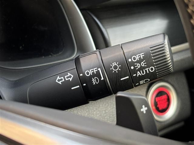 HONDA CIVIC HATCHBACK 2020 Image 31