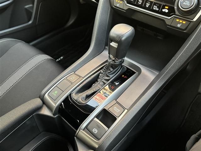 HONDA CIVIC HATCHBACK 2020 Image 31