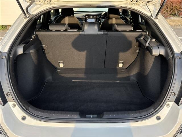 HONDA CIVIC HATCHBACK 2020 Image 31