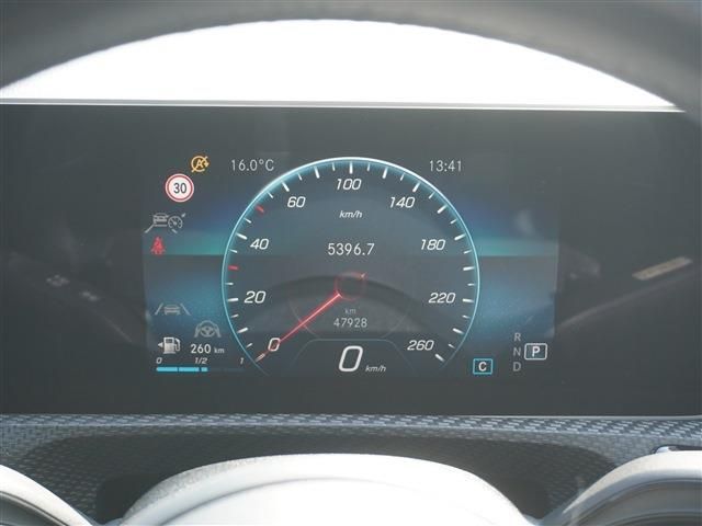 MERCEDES BENZ A CLAS 2019 Image 31