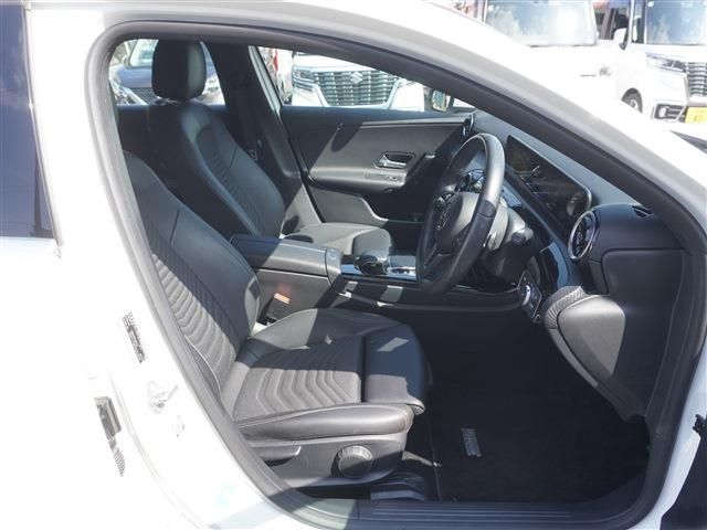 MERCEDES BENZ A CLAS 2019 Image 31