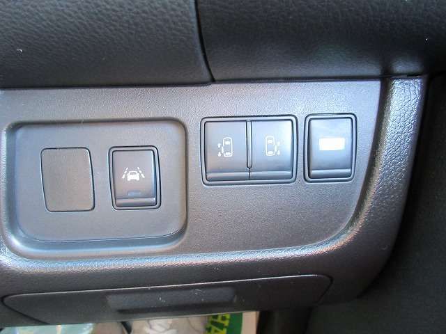 SUZUKI LANDY 2015 Image 31