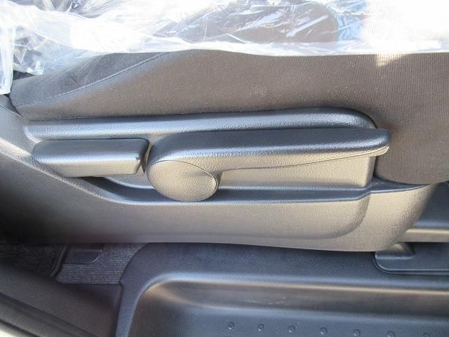 SUZUKI LANDY 2015 Image 31