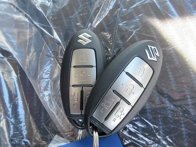 SUZUKI LANDY 2015 Image 31