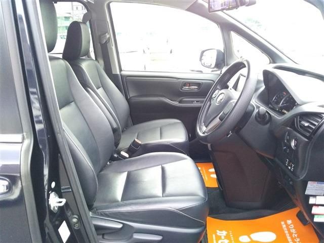 TOYOTA ESQUIRE 2015 Image 31