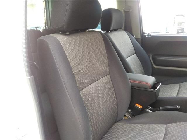 SUZUKI JIMNY 4WD 2007 Image 31