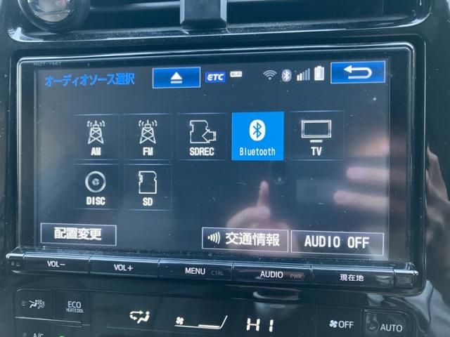 TOYOTA PRIUS 2018 Image 31