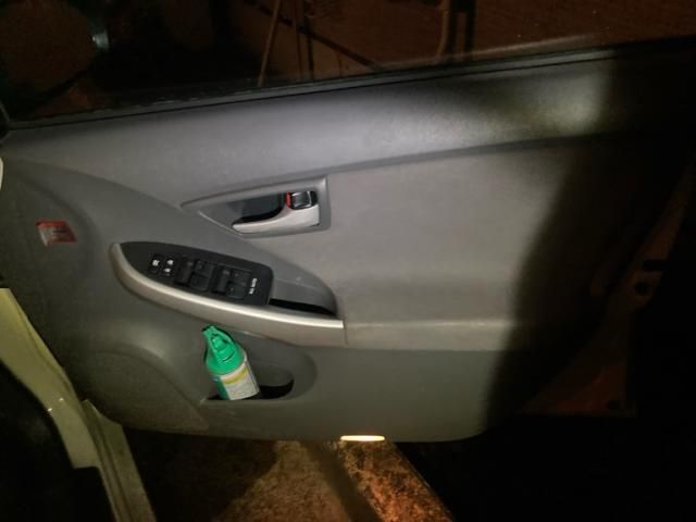 TOYOTA PRIUS 2010 Image 31