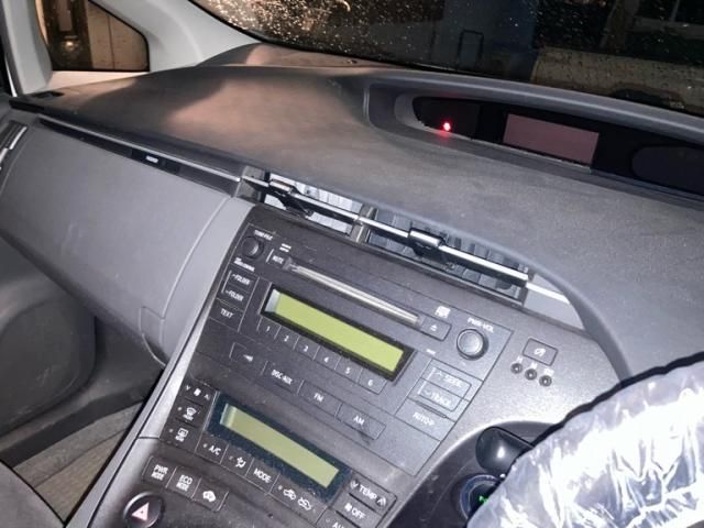 TOYOTA PRIUS 2010 Image 31