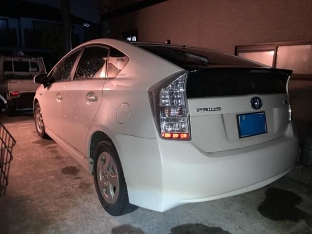 TOYOTA PRIUS 2010 Image 31