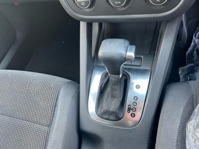 VOLKSWAGEN GOLF VARI 2009 Image 31