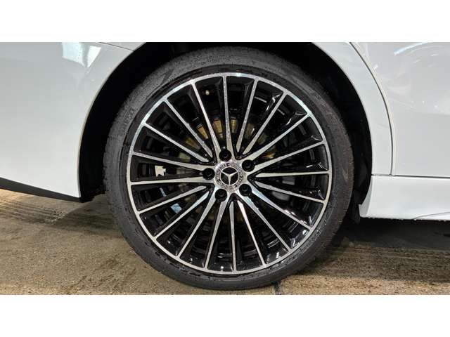 MERCEDES BENZ C CLAS 2025 Image 31