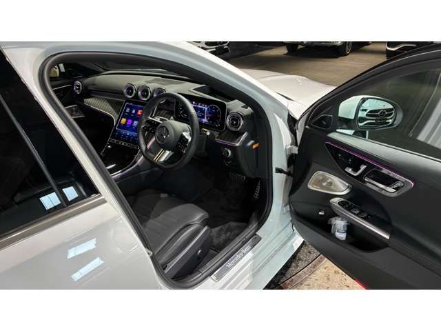 MERCEDES BENZ C CLAS 2025 Image 31