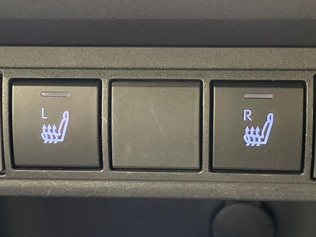 TOYOTA YARIS CROSS HYBRID 2023 Image 31