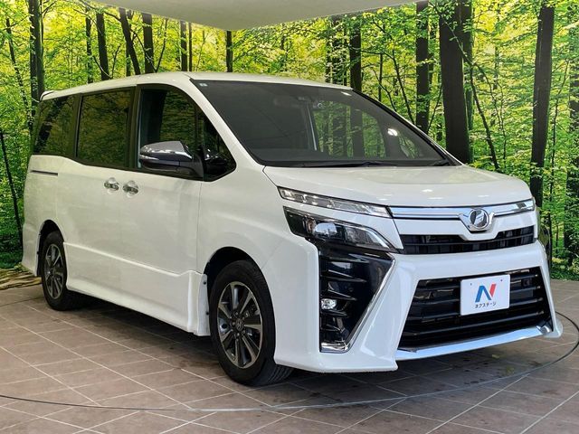 TOYOTA VOXY 2019 Image 31