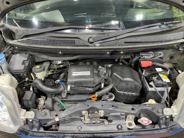 HONDA N BOX 2017 Image 31