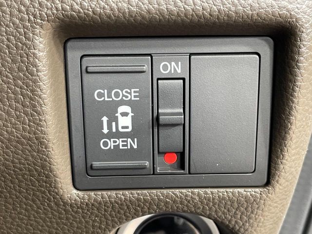 HONDA N BOX 2021 Image 31