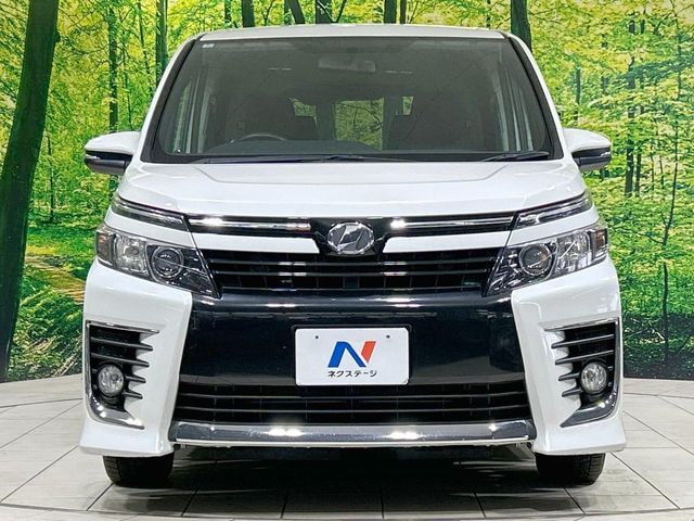 TOYOTA VOXY 2014 Image 31