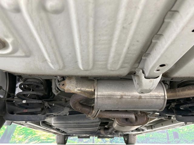 TOYOTA VOXY 2014 Image 31