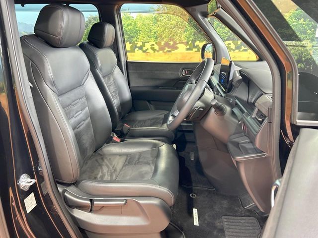 HONDA STEPWAGON E:HEV SPAD 2024 Image 31