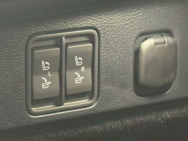 TOYOTA LEXUS RX500H 2024 Image 31