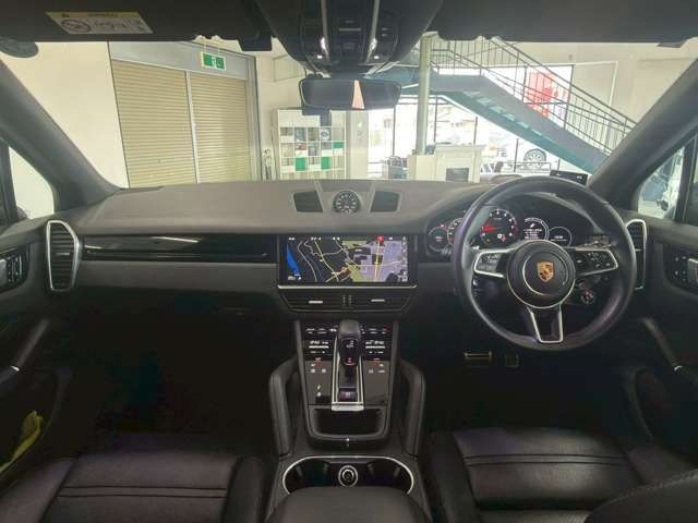 PORSCHE CAYENNE 2020 Image 31