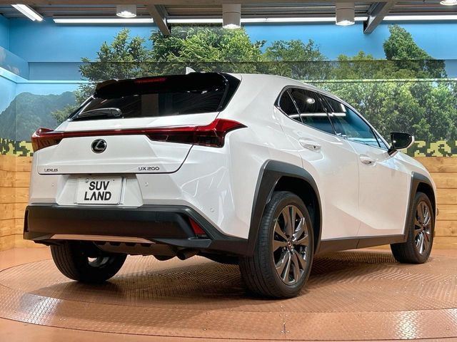 TOYOTA LEXUS UX200 2020 Image 31