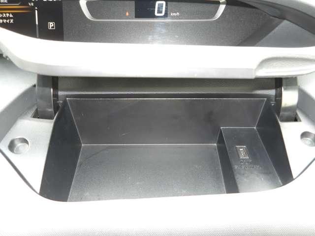 NISSAN SERENA  S-HYBRID 4WD 2019 Image 31