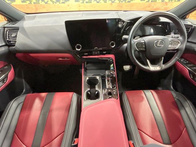 TOYOTA LEXUS NX350H AWD 2023 Image 31