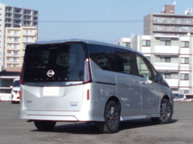 NISSAN SERENA  WG 4WD 2025 Image 31