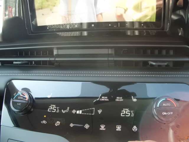 NISSAN SERENA  WG 4WD 2025 Image 31