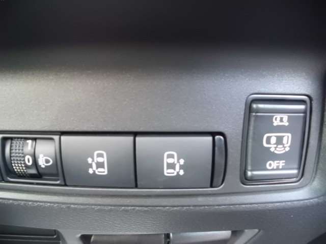 NISSAN SERENA  WG 4WD 2025 Image 31