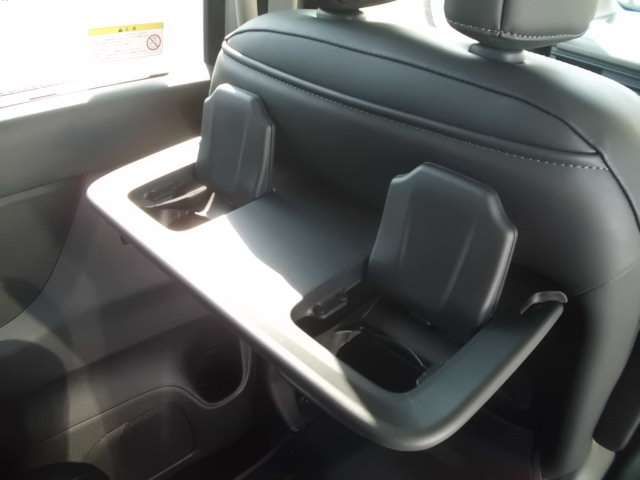 NISSAN SERENA  WG 4WD 2025 Image 31