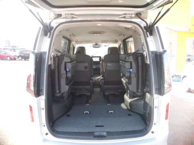 NISSAN SERENA  WG 4WD 2025 Image 31