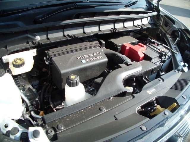 NISSAN SERENA  WG 4WD 2025 Image 31