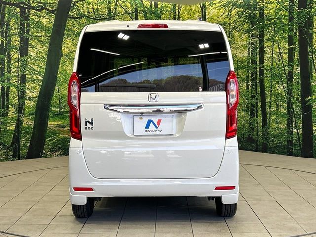 HONDA N BOX 2017 Image 31