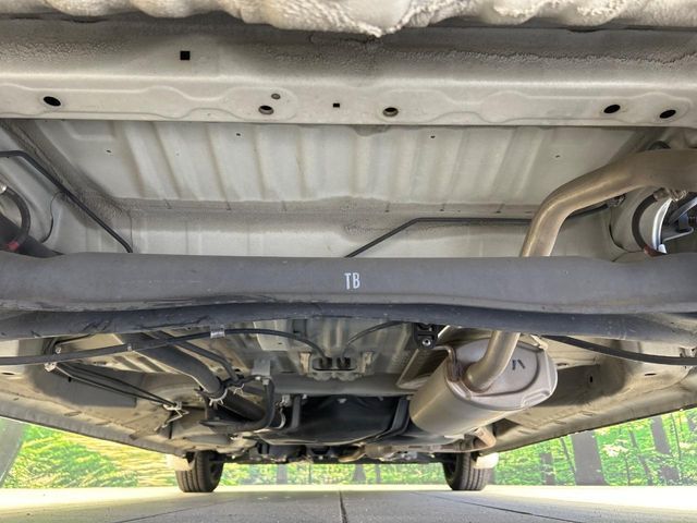 HONDA N BOX 2017 Image 31