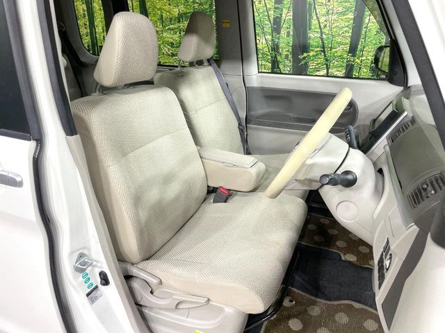 DAIHATSU TANTO 2014 Image 31