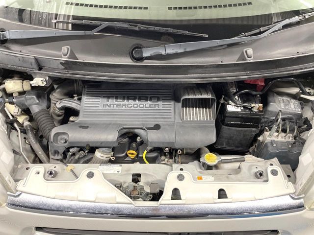 DAIHATSU TANTO 2014 Image 31