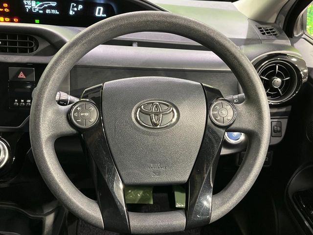 TOYOTA AQUA 2017 Image 31