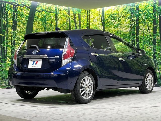 TOYOTA AQUA 2017 Image 31