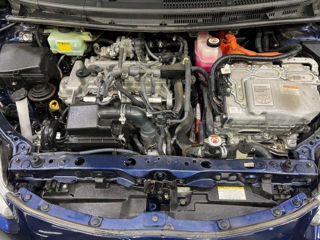 TOYOTA AQUA 2017 Image 31