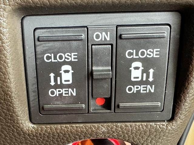 HONDA N BOX 2021 Image 31