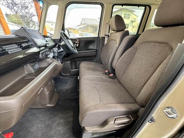 HONDA N BOX 2021 Image 31