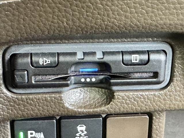 HONDA N BOX 2021 Image 31