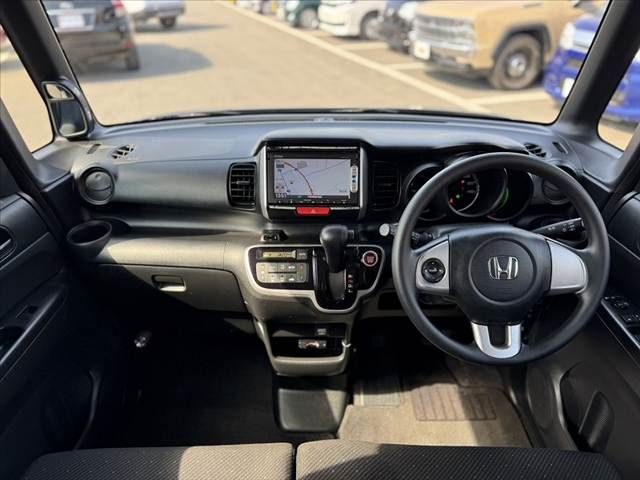 HONDA N BOX 2014 Image 31