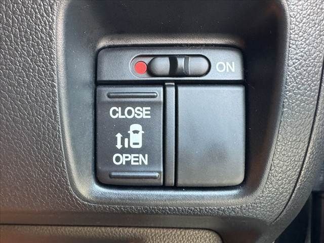 HONDA N BOX 2014 Image 31